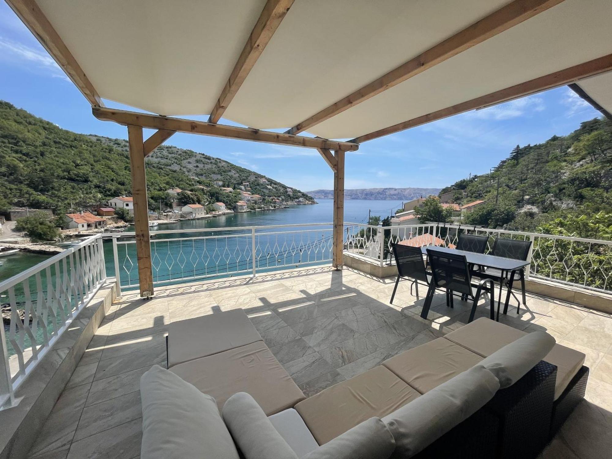 Apartmani Pulic Senj  Bilik gambar